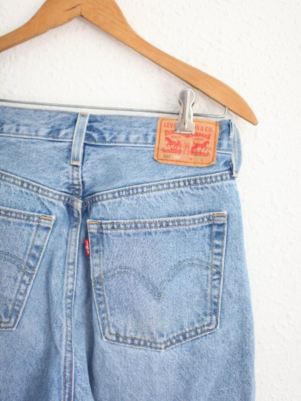 levis 501 heart knee patch button fly jeans 28 x 30 womens - Picture 7 of 9